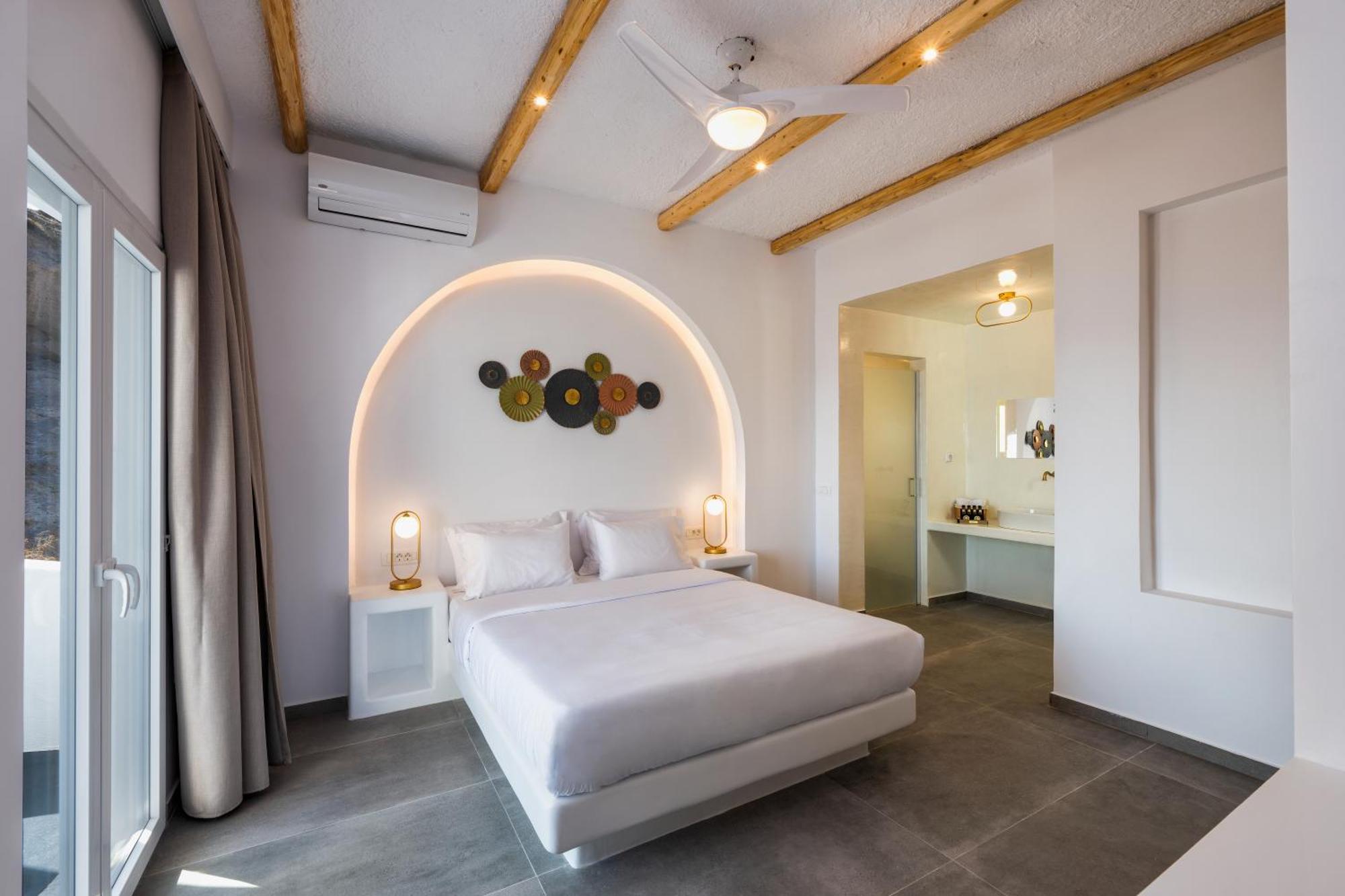 Peaceful Seafront Retreat In Santorini -Sonus Mare Beach Houses Vourvoúlos Eksteriør bilde